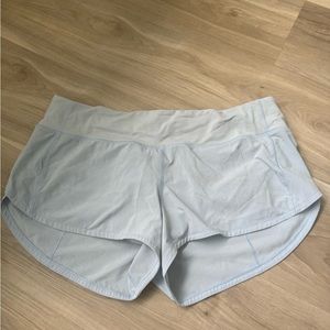 lululemon speed up shorts 2.5